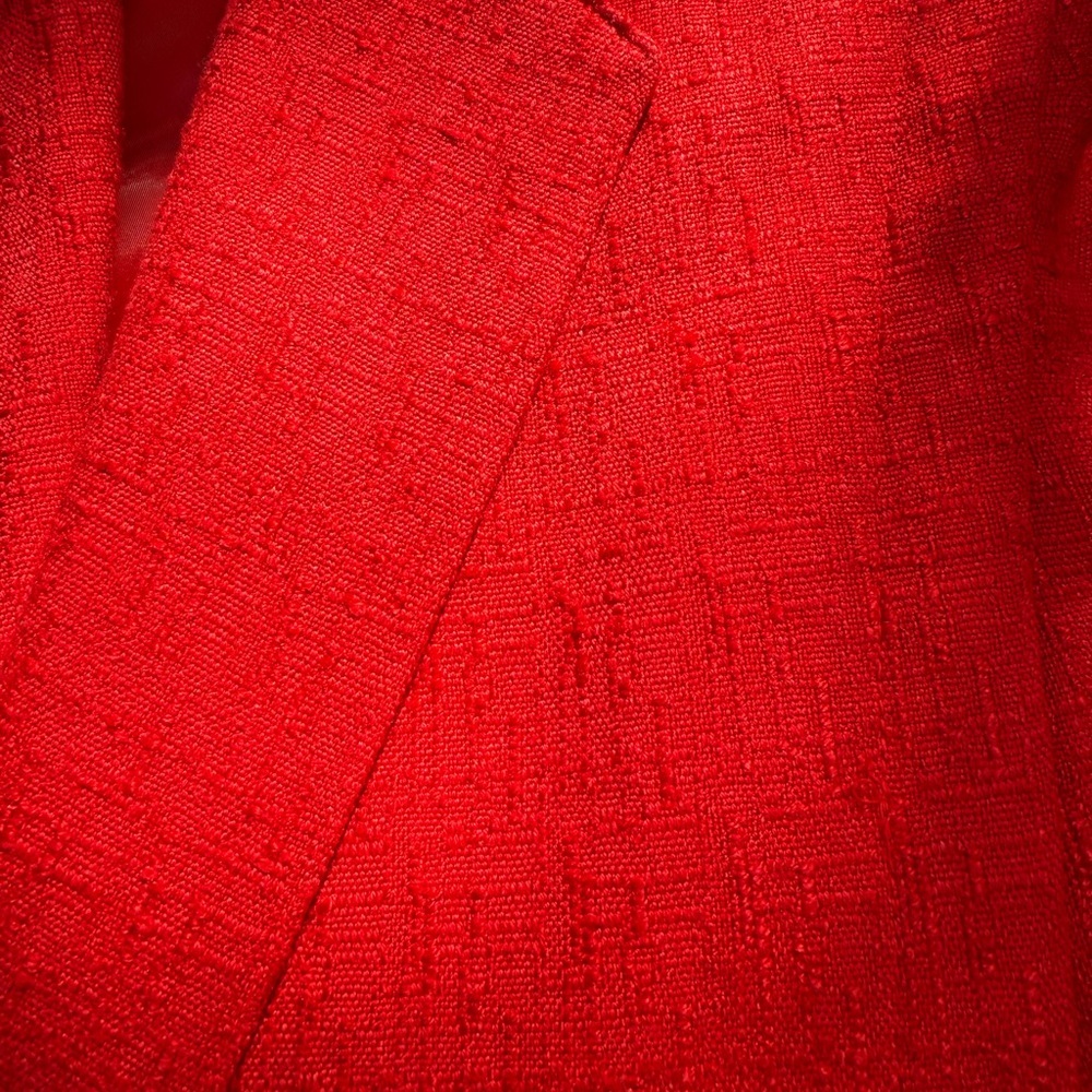 Red Power Suit, Vintage. Very Good/ Like New Condition! - Picture 15 of 17